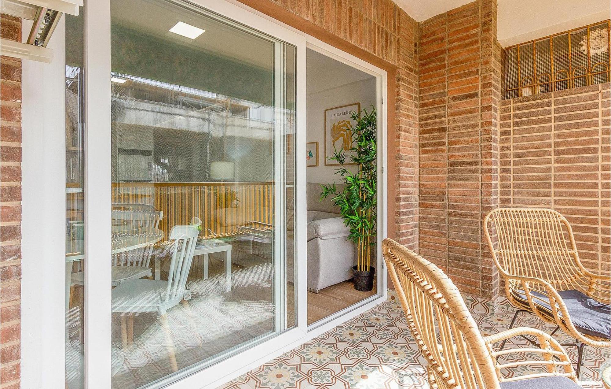 Lovely Apartment In Santa Pola With Kitchen المظهر الخارجي الصورة