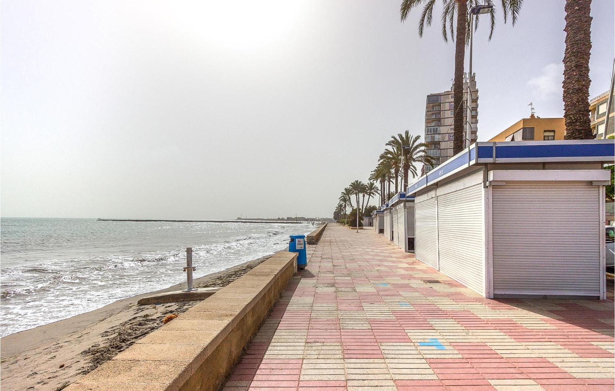 Lovely Apartment In Santa Pola With Kitchen المظهر الخارجي الصورة